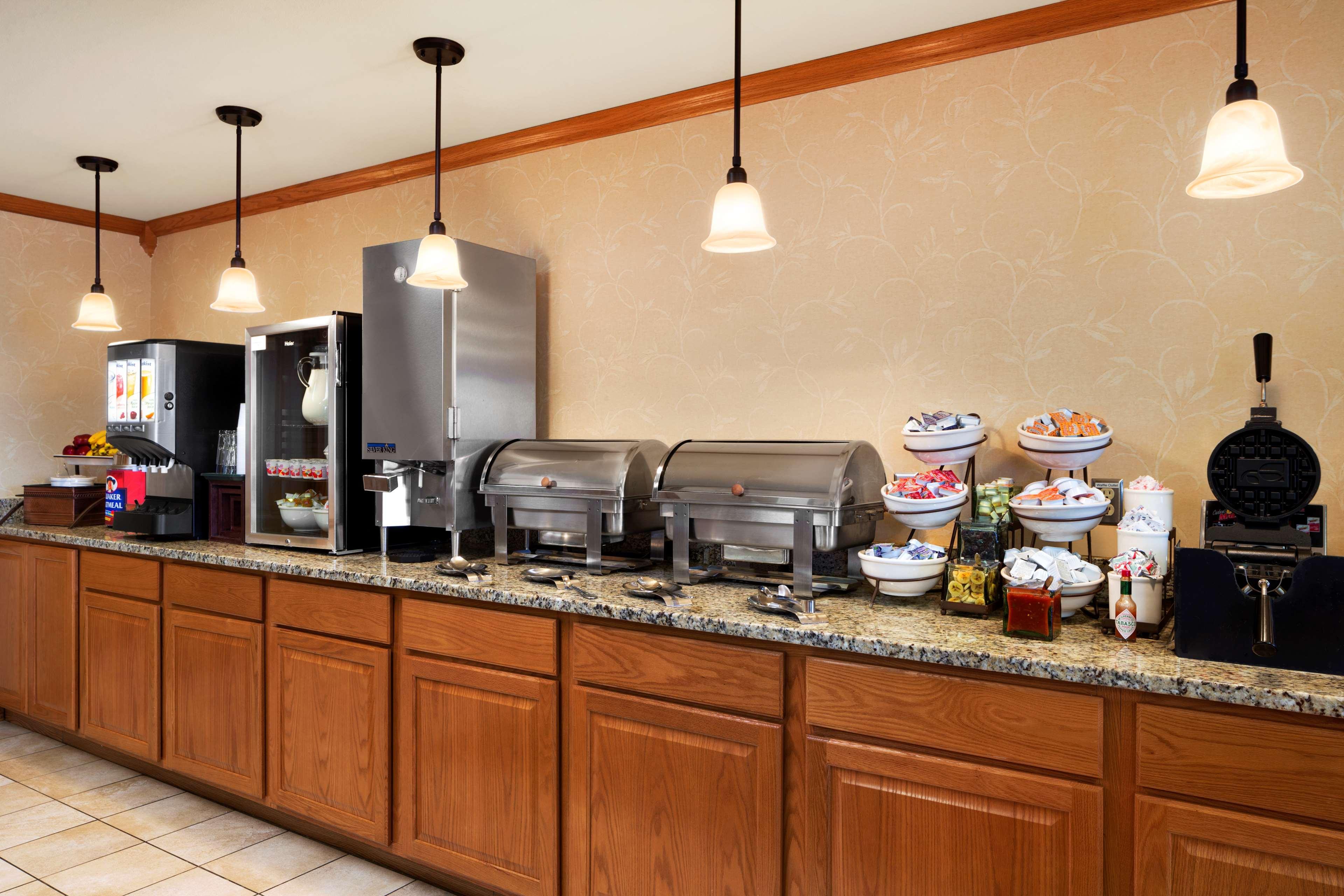 Country Inn & Suites By Radisson Kenosha - Pleasant Prairie מראה חיצוני תמונה