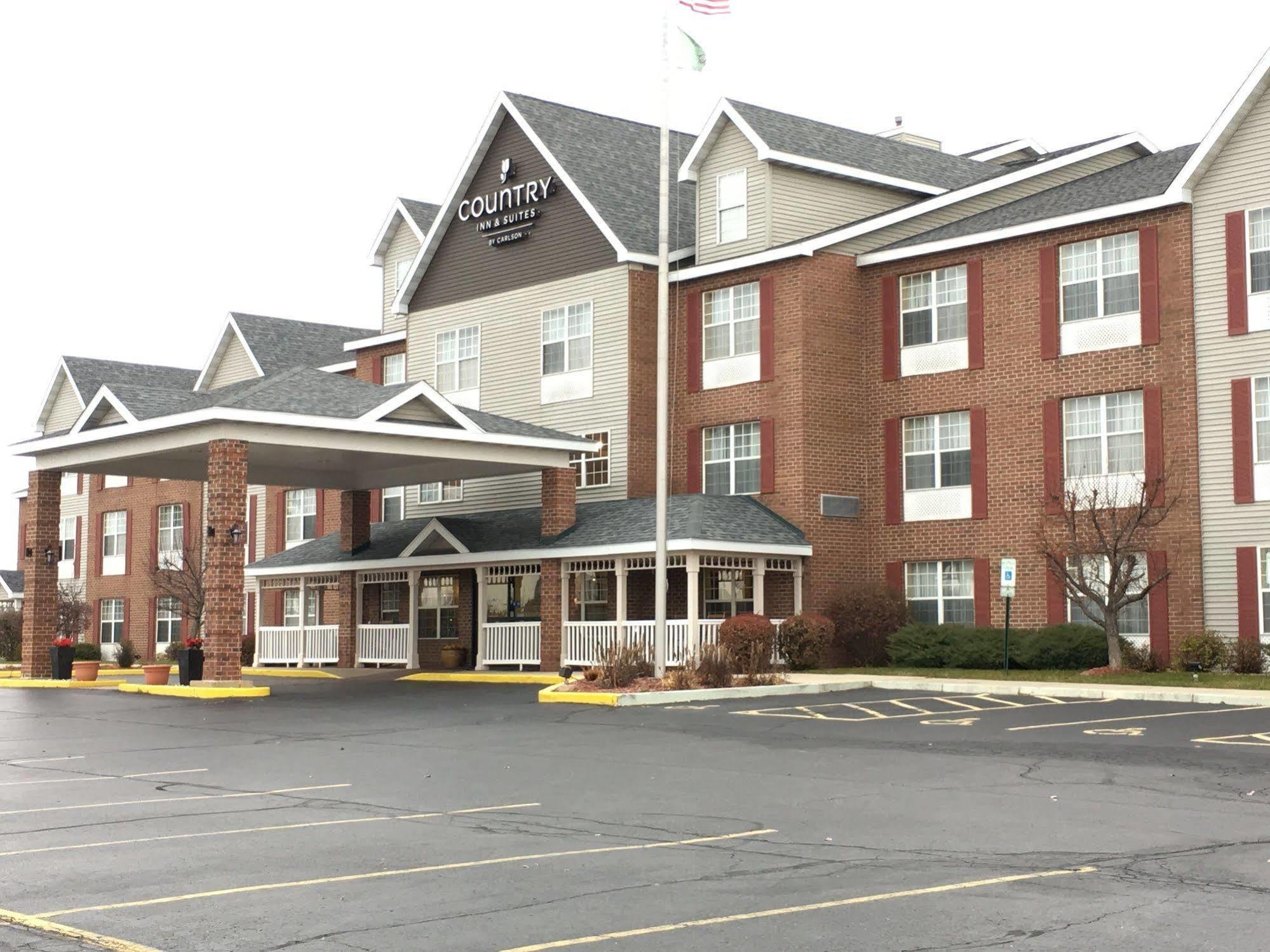 Country Inn & Suites By Radisson Kenosha - Pleasant Prairie מראה חיצוני תמונה