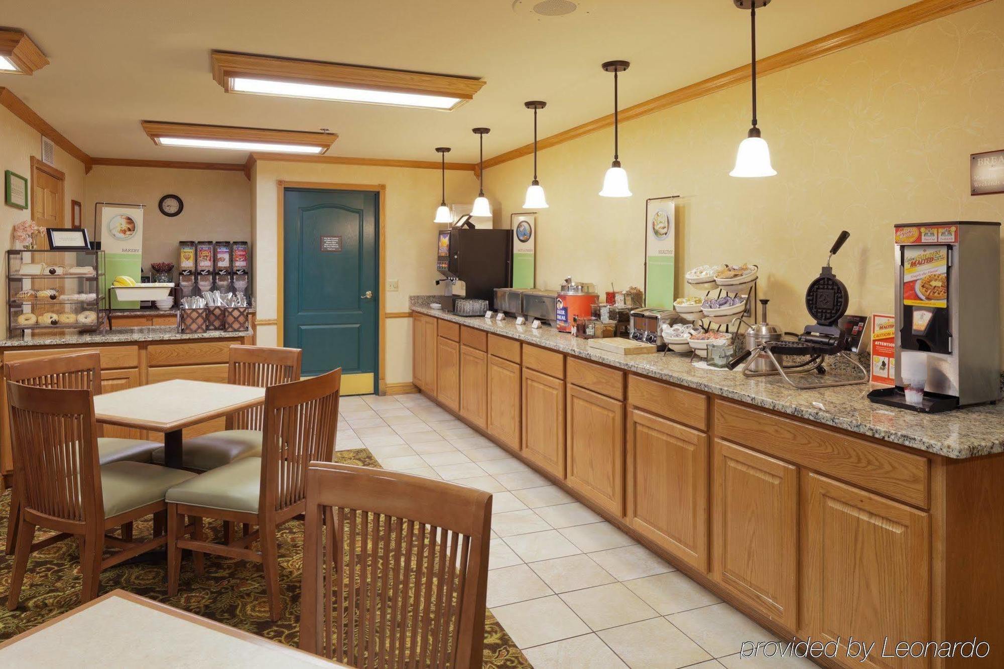 Country Inn & Suites By Radisson Kenosha - Pleasant Prairie מראה חיצוני תמונה